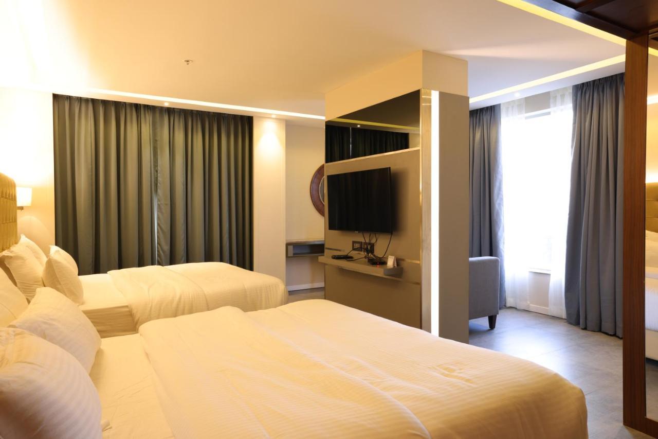 Hotel The Sea View, Mangaluru Exterior foto